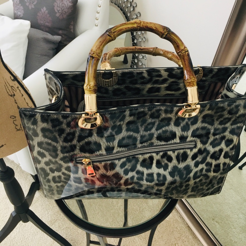 Handbag - Picture 5 of 5